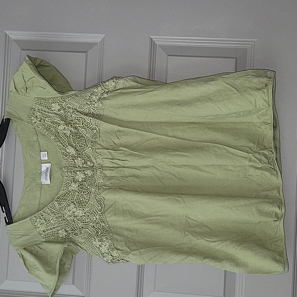 Green cap sleeve blouse